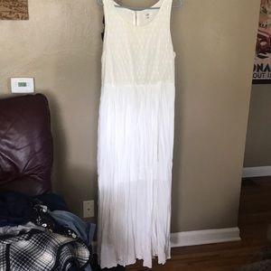 Cato Plus size 18-20 white maxi dress